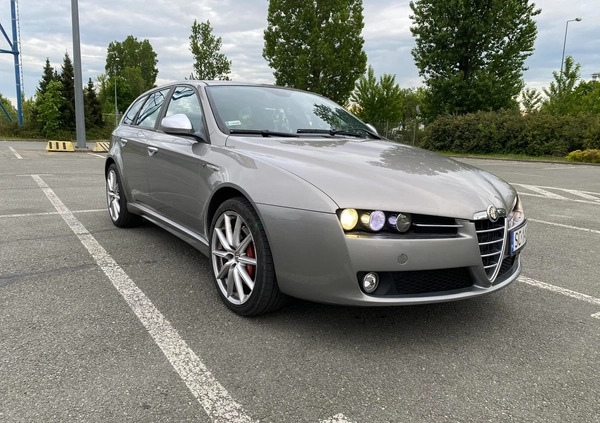 Alfa Romeo 159 cena 19399 przebieg: 240961, rok produkcji 2009 z Częstochowa małe 379